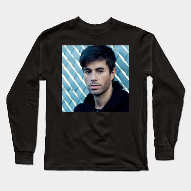 jol Enrique ly Iglesias san tour 2020 Long Sleeve T-Shirt by jollyangelina93